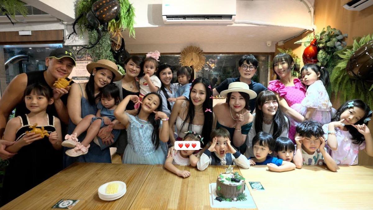 經紀人小瑋幫4歲兒慶生,眾多演藝圈好友共襄盛舉。(圖/小瑋提供)