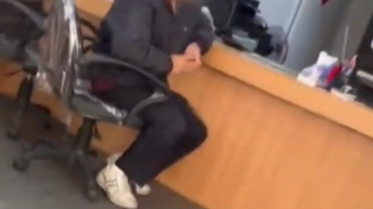 男死守當鋪借錢給愛情詐騙。(圖/業者FB)