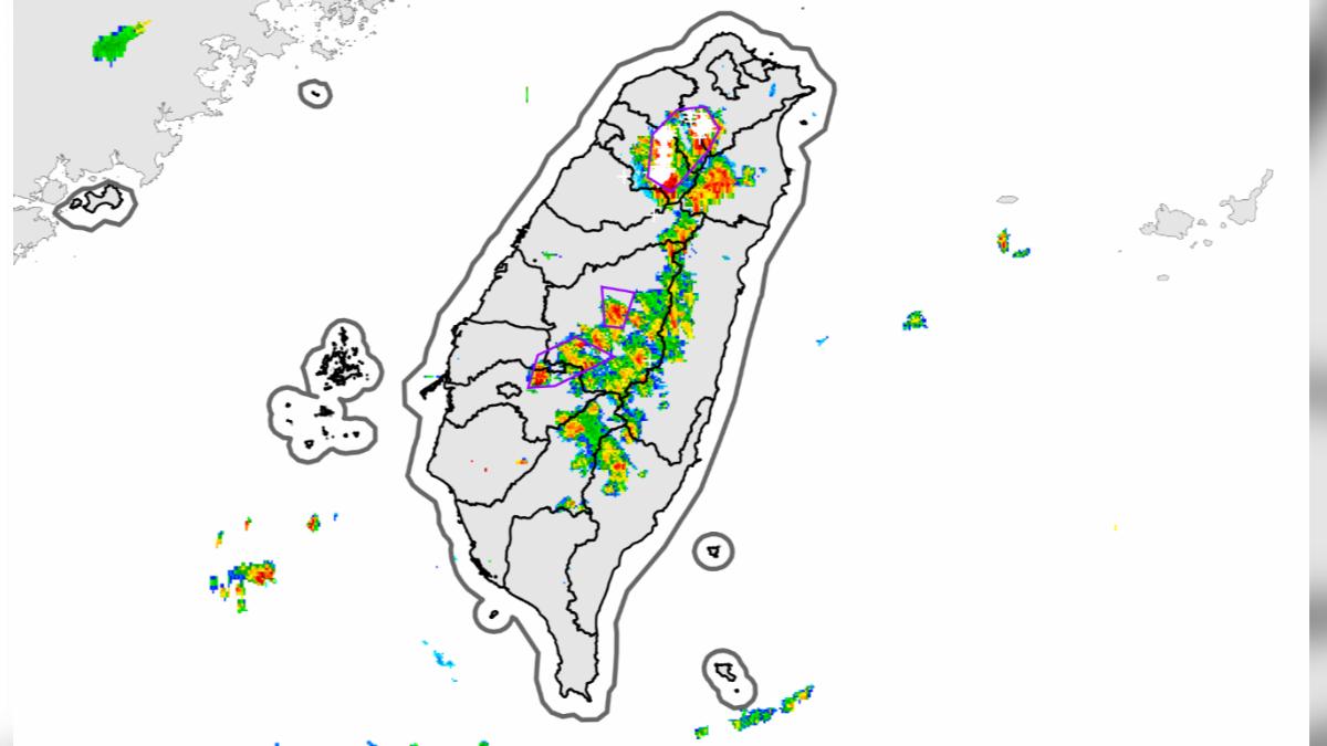 天氣/午後對流發威!北北基大雷雨警戒 5處溪流山區暴雨警戒