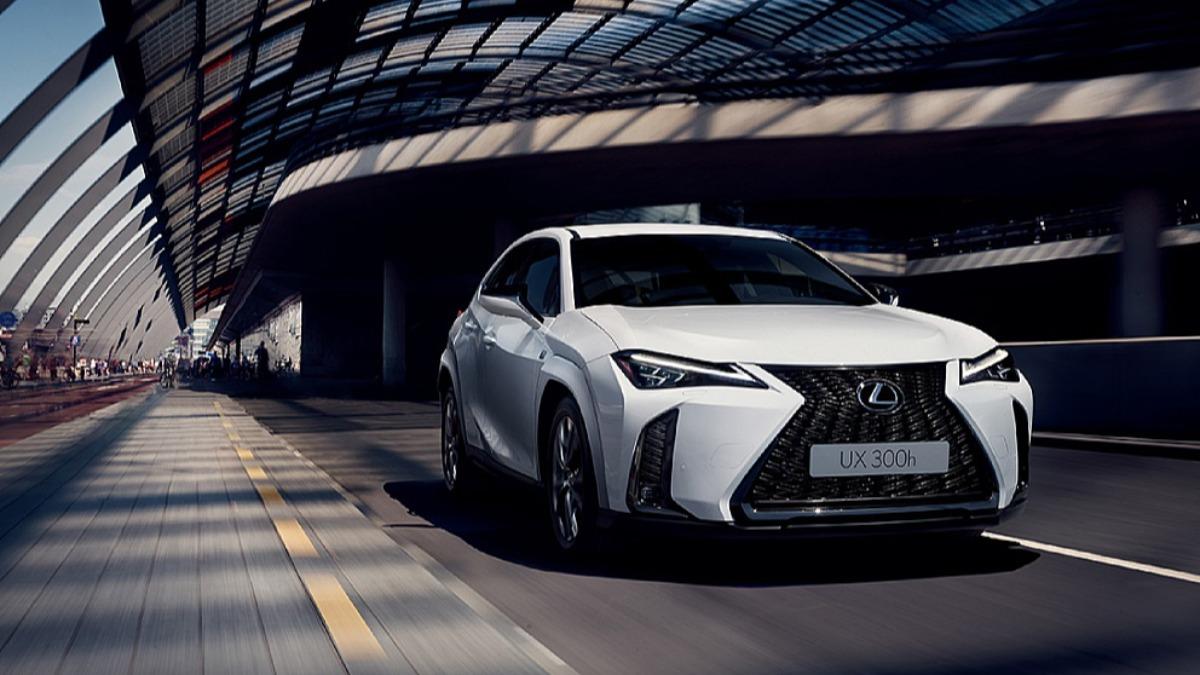 Lexus召回UX300h!「12.3吋儀表」黑屏疑慮 逾7千車受影響