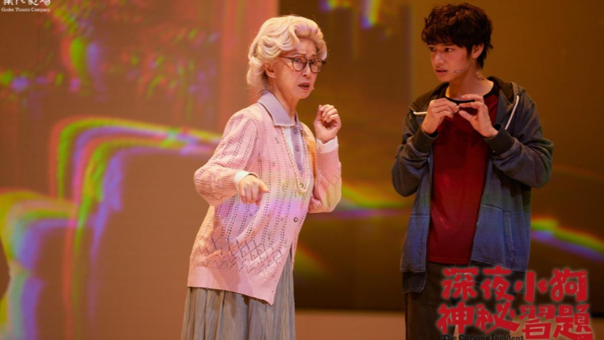 77歲李璇手寫小抄太可愛　劇組瘋讚「老少女」：很想要保護她