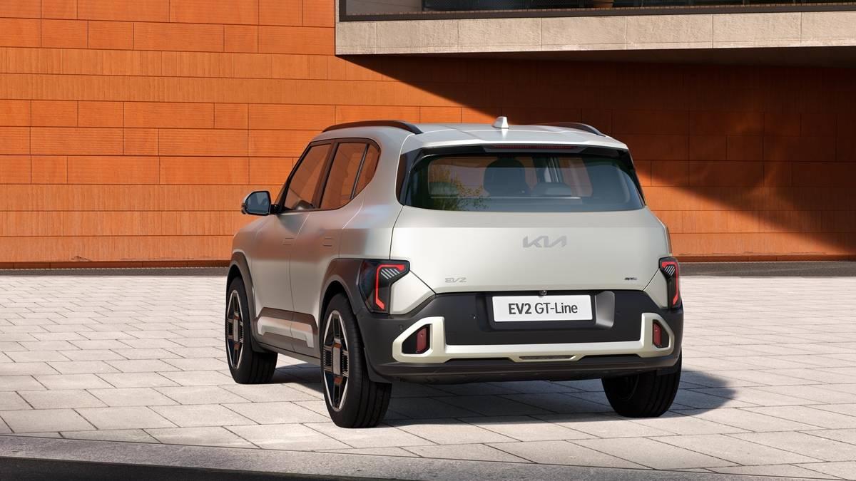 EV2車身尺碼為4,060×1,800×1,575mm,軸距2,565mm,定位介於都會跨界與小型休旅之間。(圖/Kia提供)