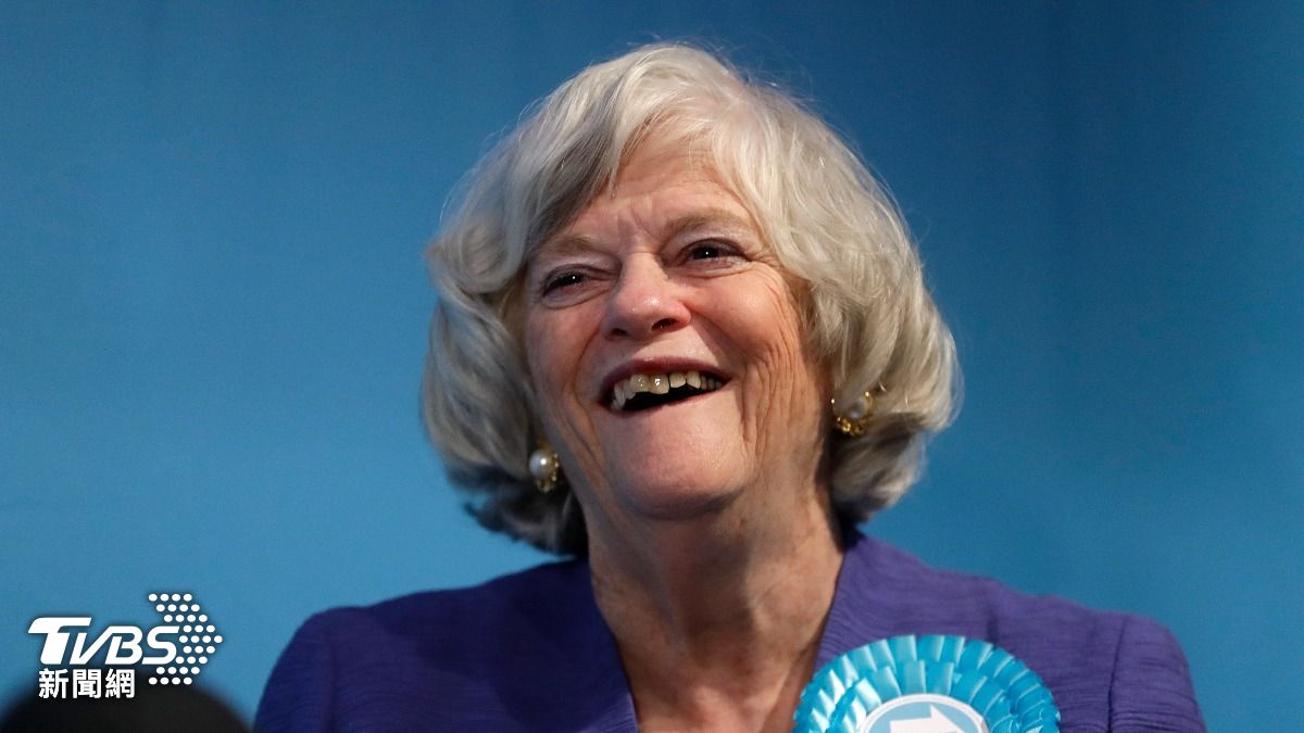 英國前保守黨大臣安・威德庫姆（Ann Widdecombe）。　（圖／達志影像美聯社）