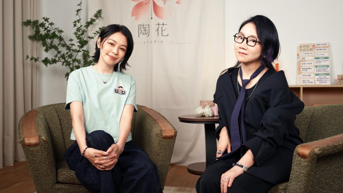 陶晶瑩(右)自爆和徐若瑄得同樣的病。(圖/《女人心事》提供)