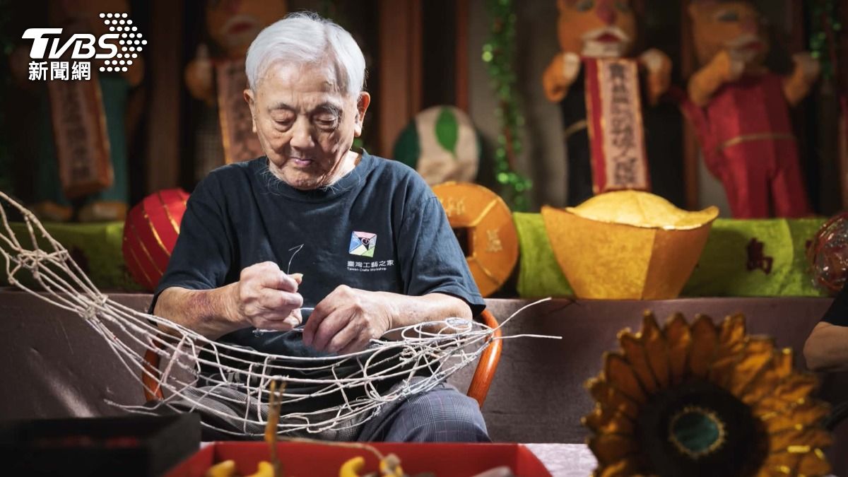 新竹花燈國寶蕭在淦辭世　享耆壽99歲　獲獎當日傳噩耗