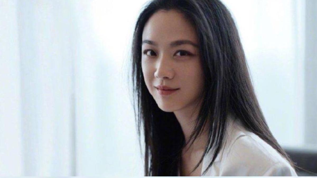 恭喜!湯唯喜迎二寶出生 曬「超甜牽手照」升格四口之家