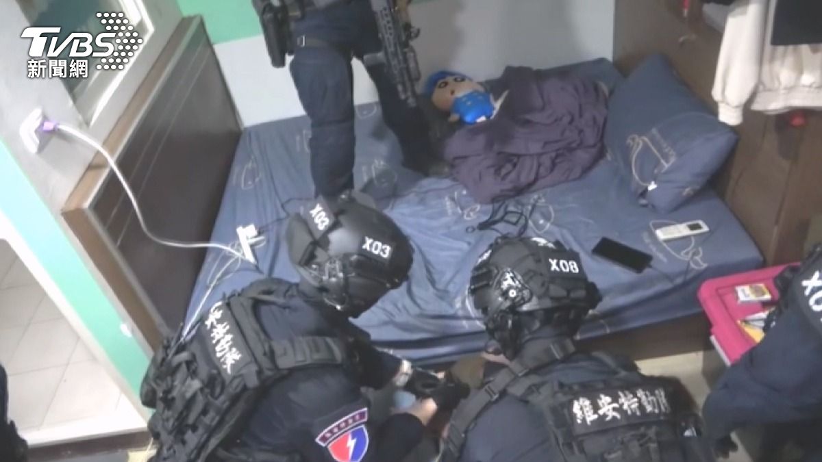 持槍搶近80萬金飾+現金!草屯警跨縣市逮3嫌 槍枝仍下落不明