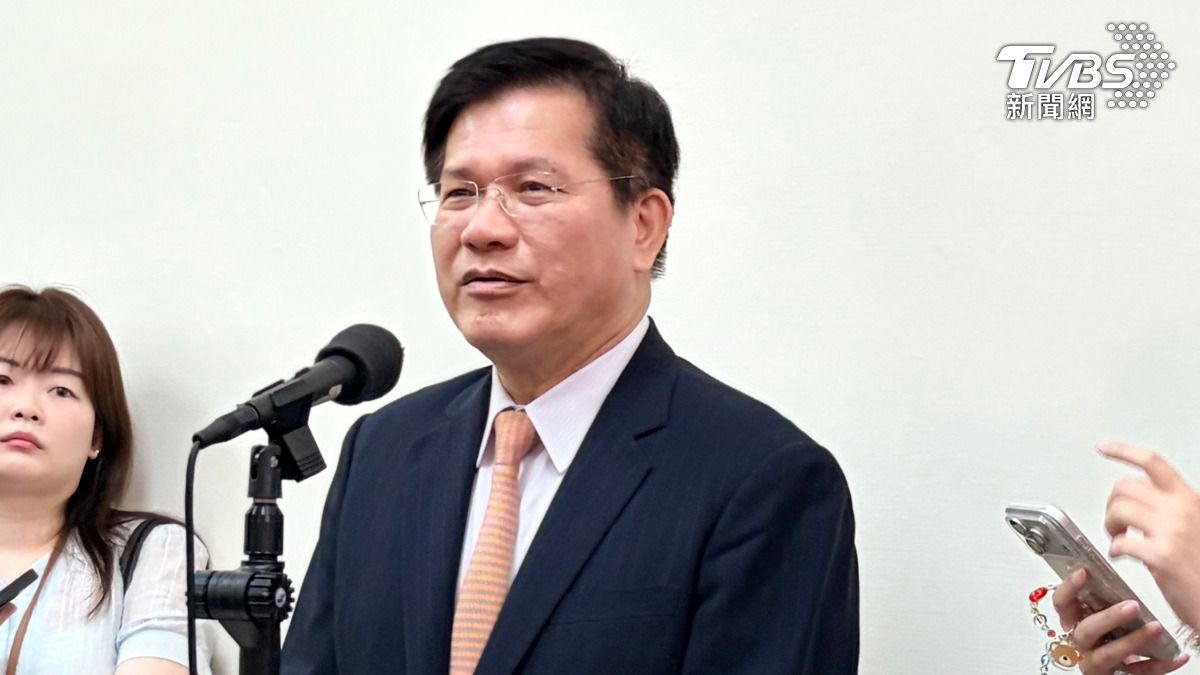 林佳龍首認「太平島當然是島」 中華民國擁有主權