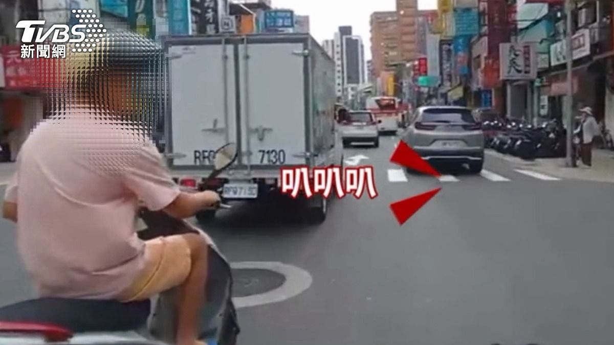 獨/按喇叭提醒卻遭嗆闖紅燈!騎士路邊爆衝突 提告3罪全不起訴