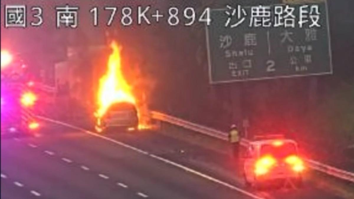台中火燒車-台中國道追撞-台中沙鹿火燒車-台中沙鹿追撞-台中沙鹿車禍