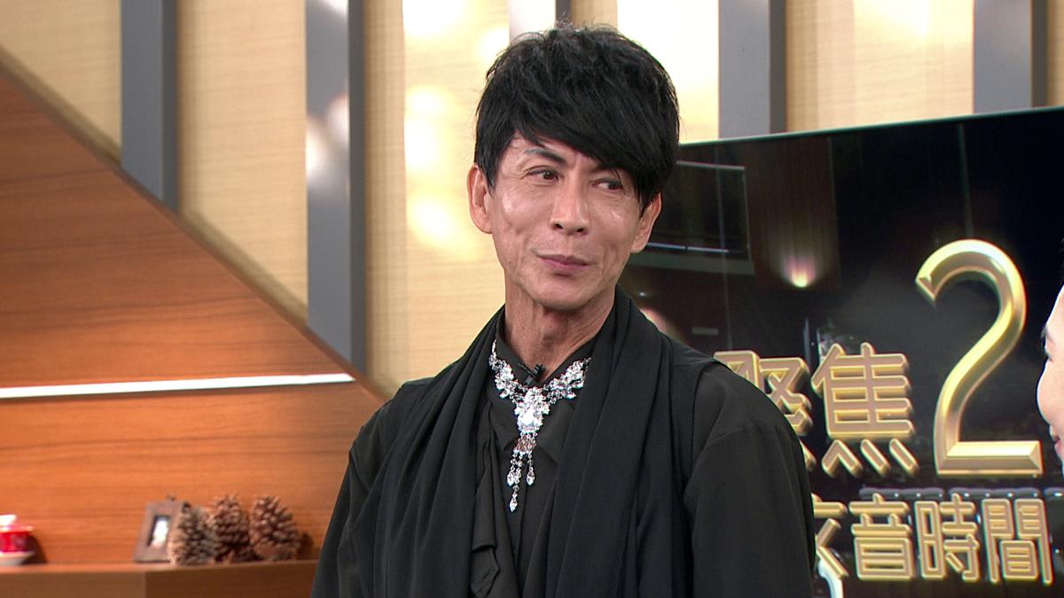 郭台銘密會女球友被拍！昔媒人抖「曾馨瑩嫁豪門內幕」　狂讚：她是仙女