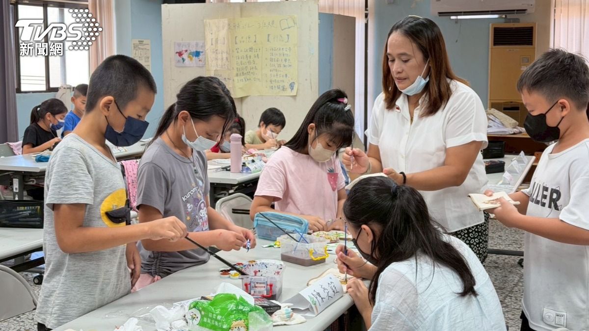 彰化家扶暑期課輔班 帶孩子探索多元文化放眼世界
