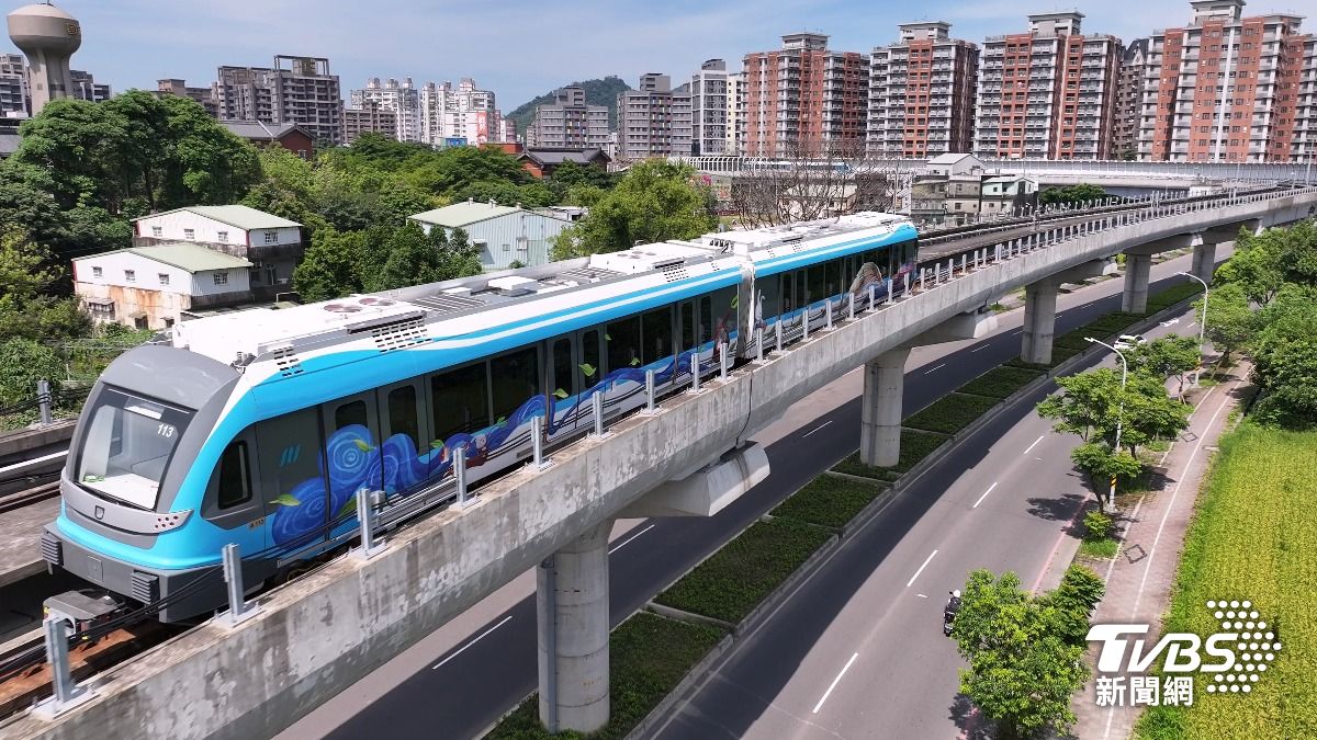 新北捷運三鶯線通車即將滿月,推「原住民主題彩繪列車」。(圖/TVBS)