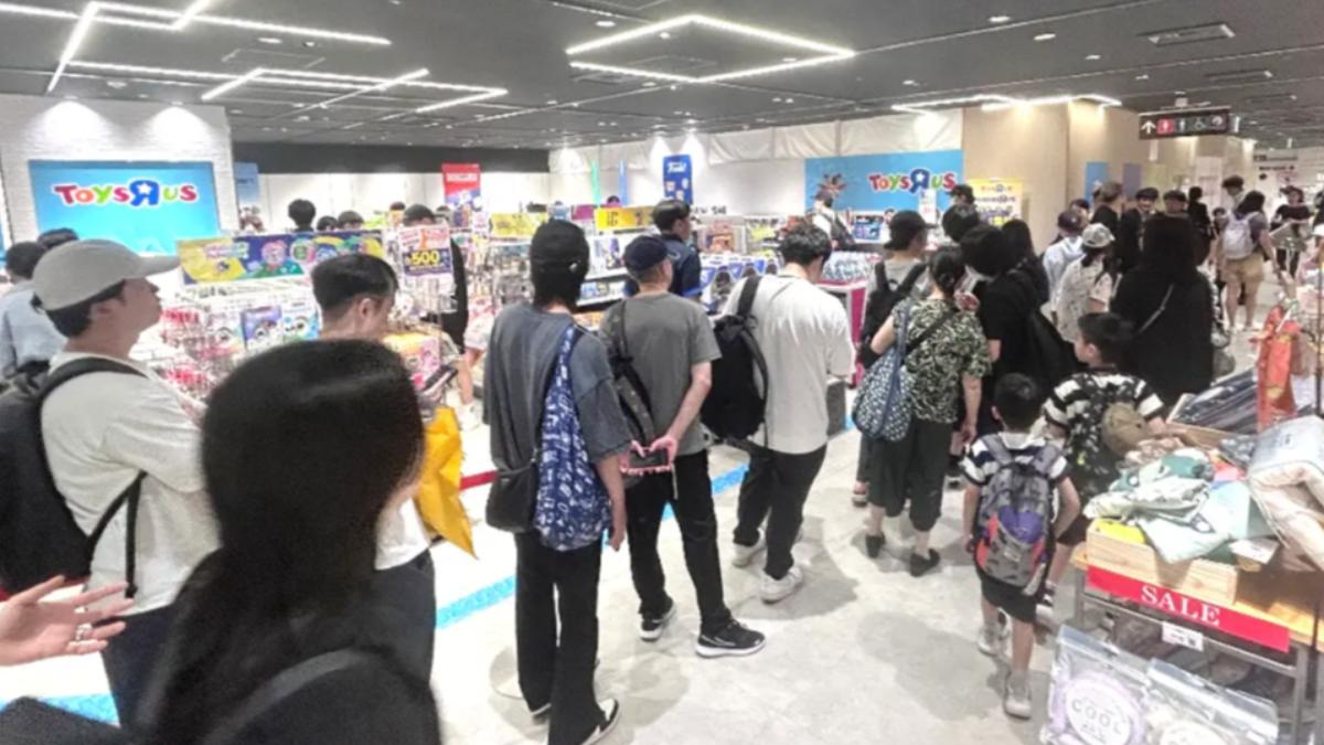 「Kidult」專門店東京開幕!百人排隊朝聖 營收飆386%