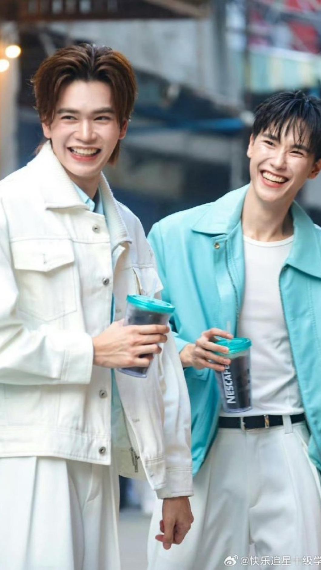 泰國人氣BL組合Junior、Mark。（圖／翻攝自微博）