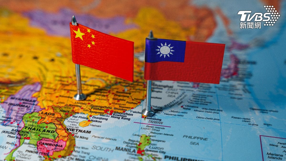 爆中共打造「台灣總統府建築模型」演練攻台!英媒:規模史無前例