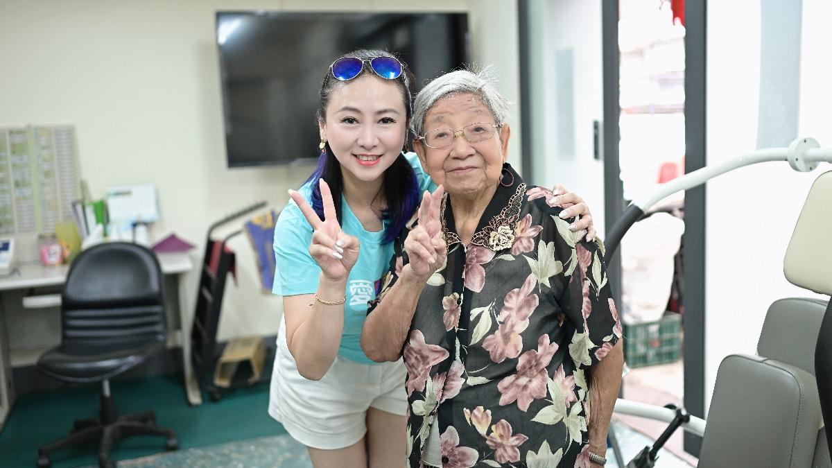57歲翁虹低調來台!私下「真實樣貌」曝光 投身公益為了她