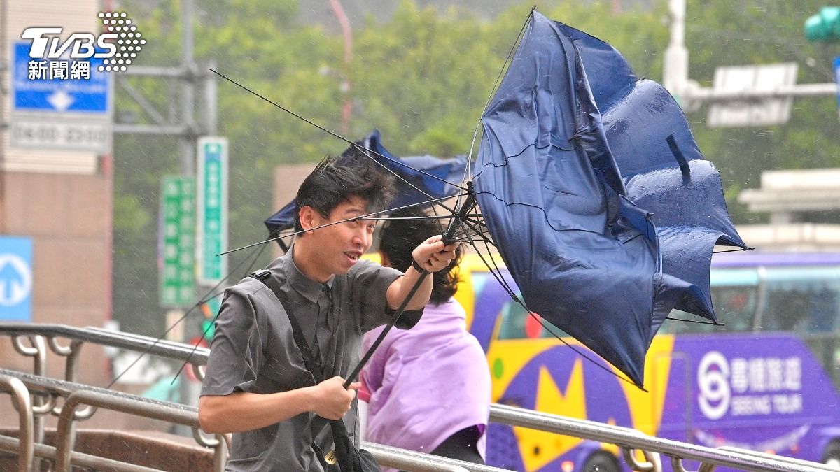 天氣/條件湊齊了!白海豚爆發恐變強颱「直逼風王」 對台無威脅