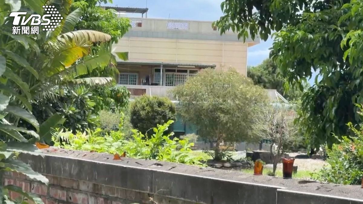 目前案情存在諸多疑點,死者住家明明裝有保全系統及監視器,卻傳出監視器早在6月份便已故障。(圖/TVBS)