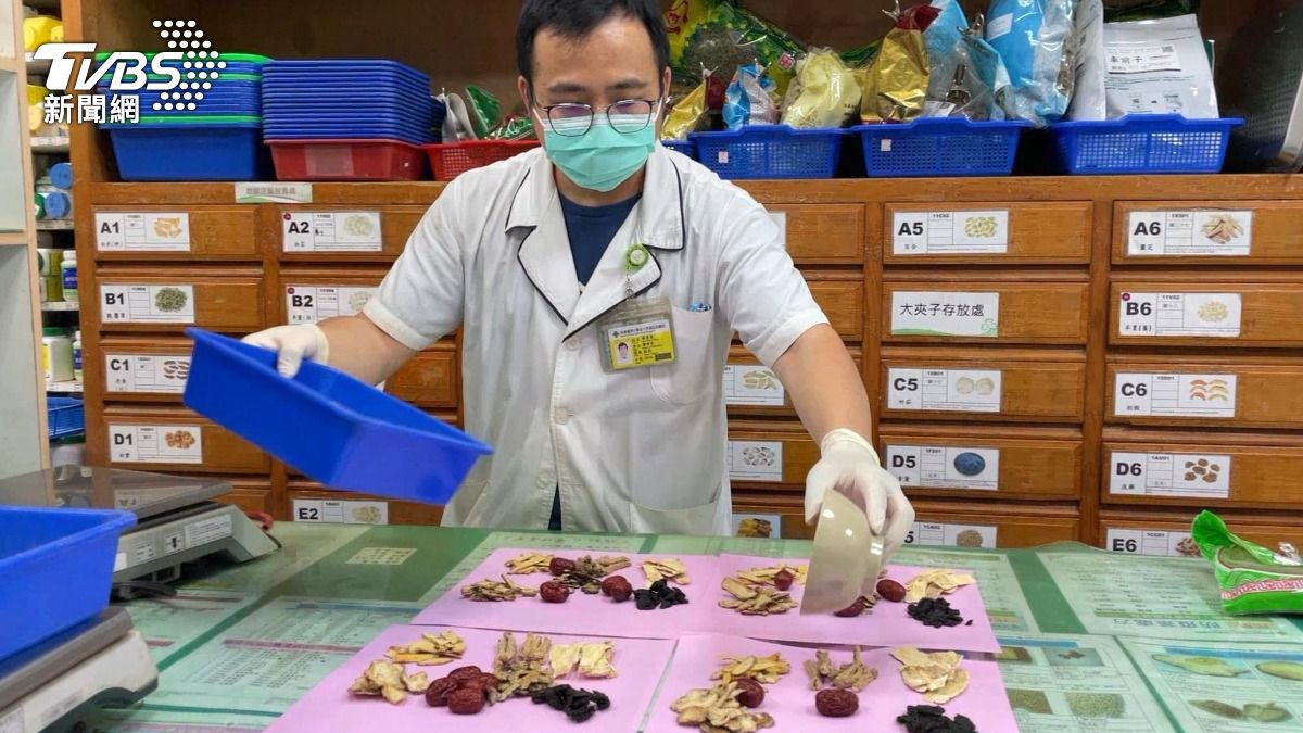 台灣人晚年恐有8年不健康！中醫「治未病」結合運動營養 延緩衰弱、肌少與失能 (圖/TVBS)