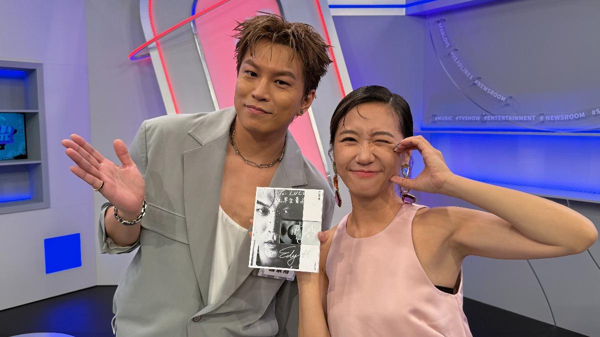 阿弟（左)上Lulu節目宣傳。（圖／三立提供）