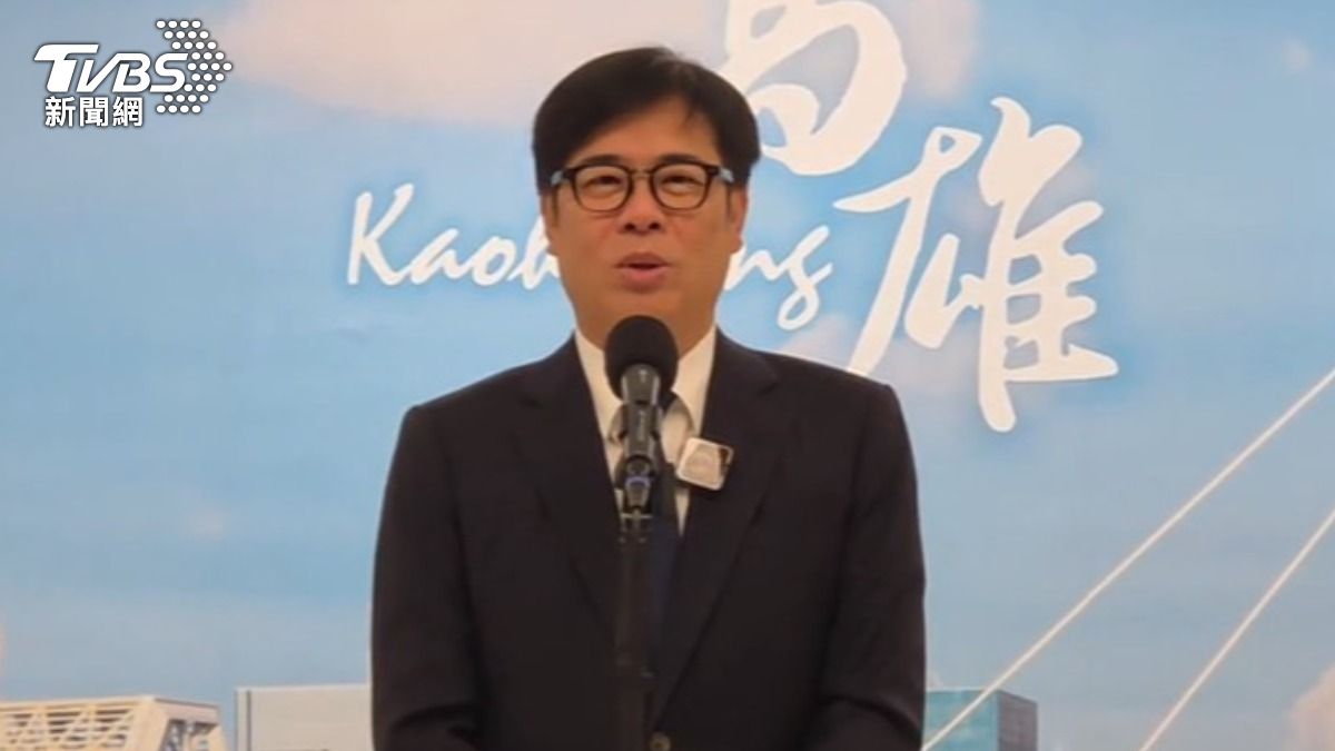 面對蔣萬安的點名盛讚，陳其邁冷靜回應每個人應把工作做好，強調自己會做好做滿。（圖／TVBS）