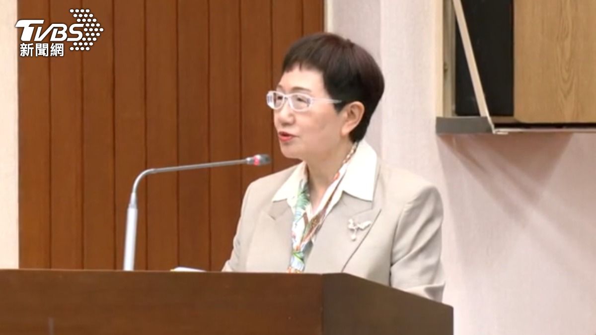 財政部長莊翠雲赴立法院備詢,針對婚育宅加碼200萬貸款,財政部明定離婚或假結婚將追回相關利率補貼。(圖/TVBS)