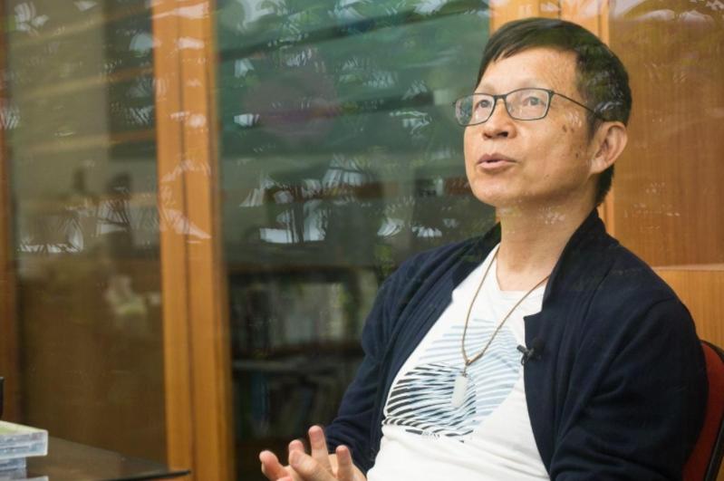 老外把他的目錄丟進垃圾桶 唱片公司老闆這麼做