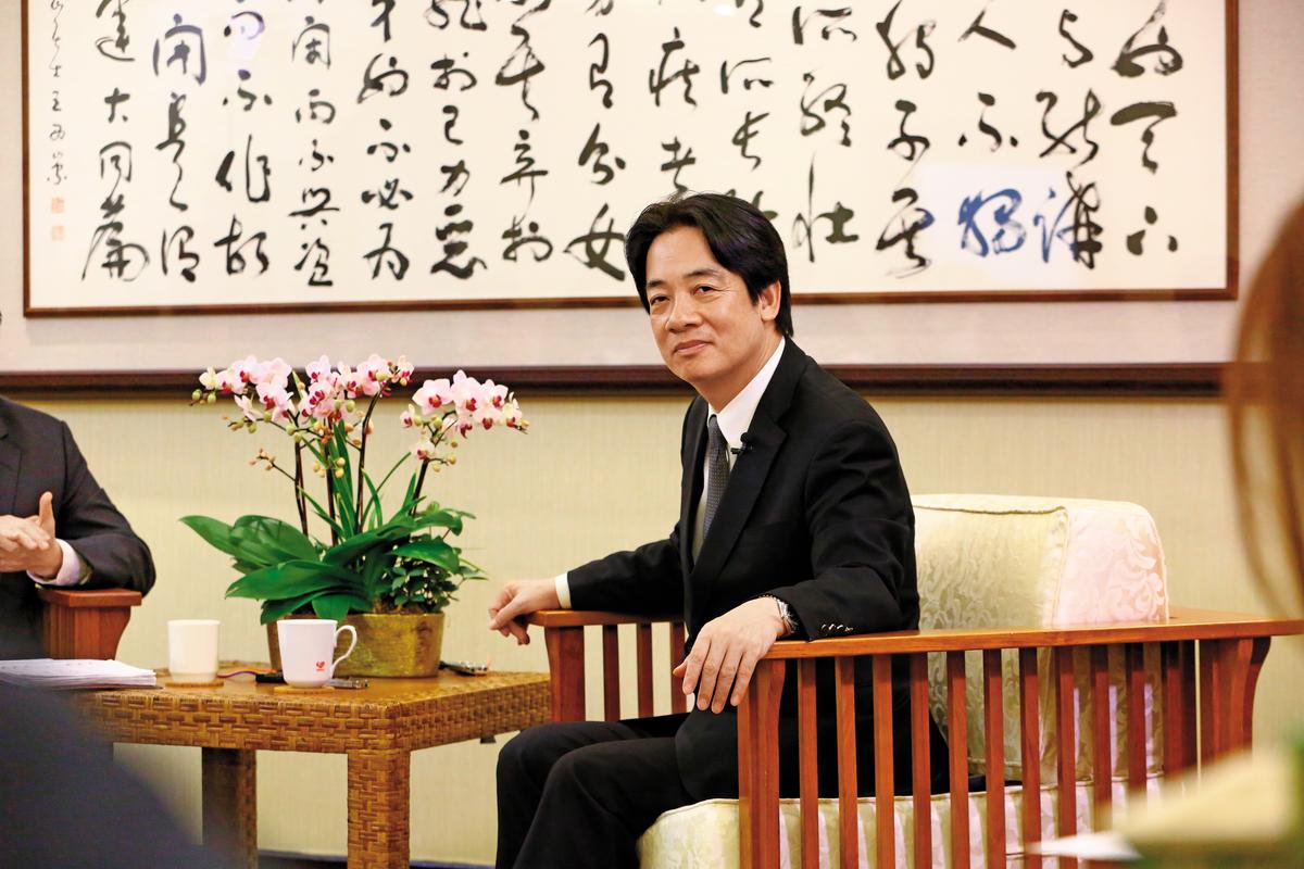 接任行政院長,賴清德自許為「中繼投手」,會穩穩地把每一球投出來。
