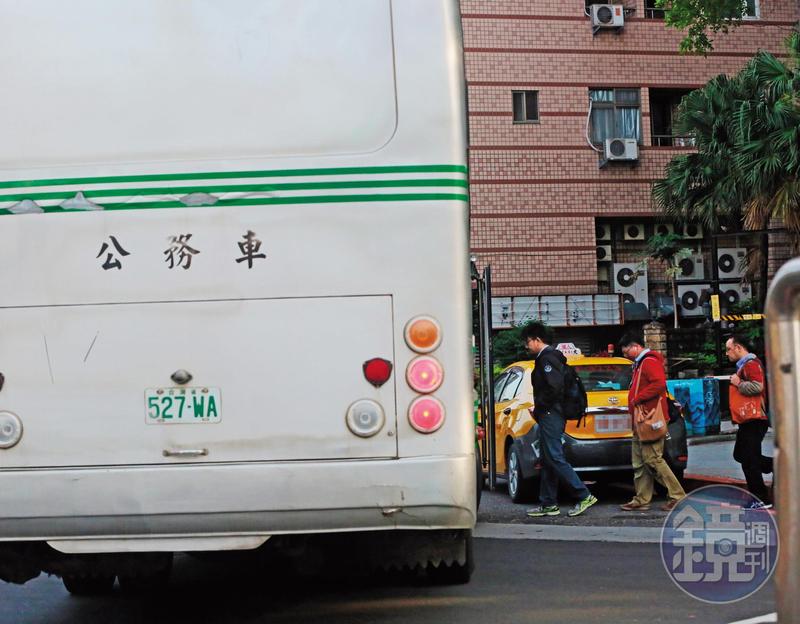 台電肥缺多 交通津貼領到爽