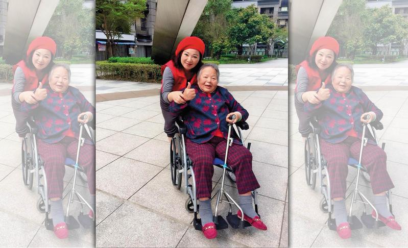 不愛她的母親過世　白冰冰是寡母也是孤兒