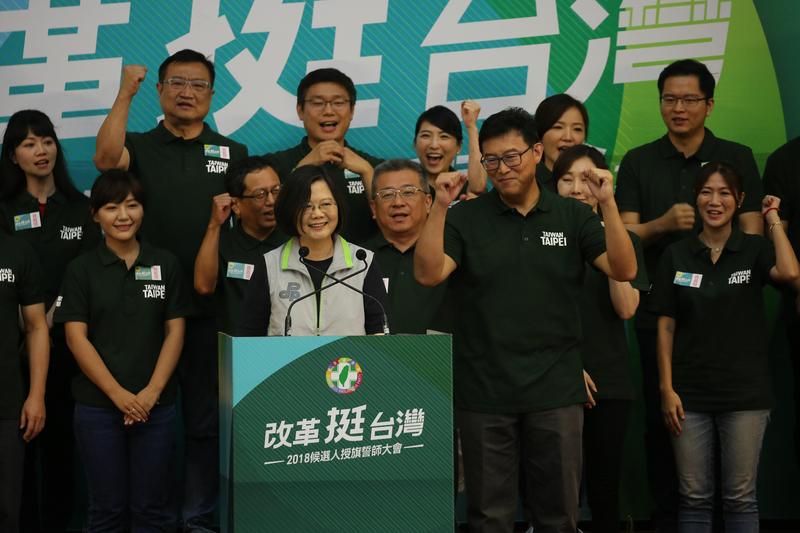 偏向虎山行?蔡英文週六合體姚文智登虎山
