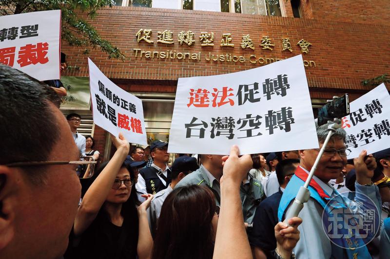 要幕僚加班找不利侯資料　張天欽：影射殺傷力最強