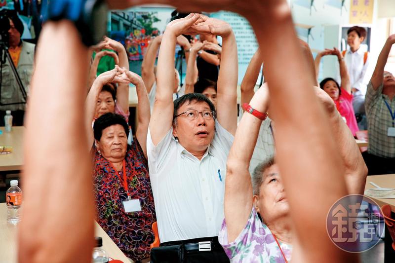 北市賭盤柯P一打二　意外上演藍綠和解