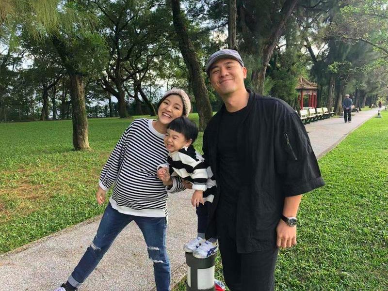 不信「開機」2次就中獎 竇智孔連問3次:真的嗎?