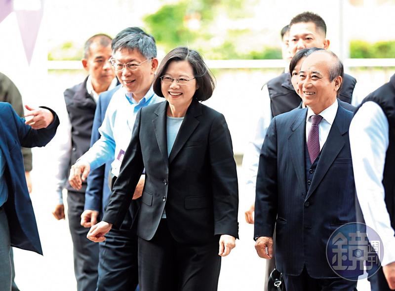 老柯熱線柯P　立委補選小英讓出叫牌權