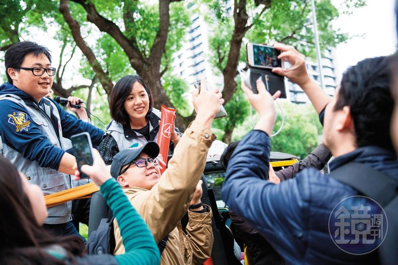 立委補選綠白PK　學姊大戰十大美女