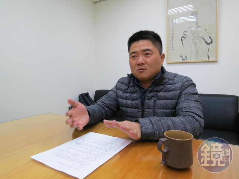 顏寬恒支持虐童者判死　網友歪樓：做成消波塊