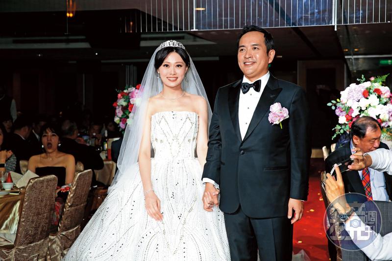 直擊！愛之味董座娶吳敦義外甥女 　親友曝相戀秘密