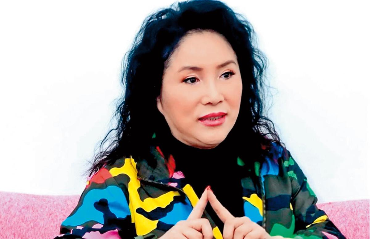 李亞萍自曝不性福，怪余天的性技很差、「倒陽」，細細描述自己的下體居家生活。