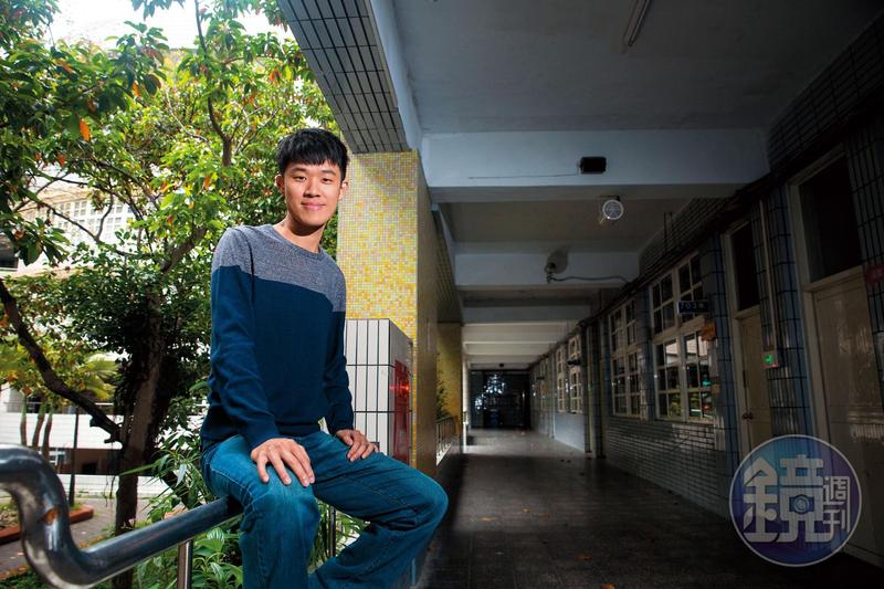 減免學費自卑到不敢舉手 他苦過嘆:我們只是欠栽培
