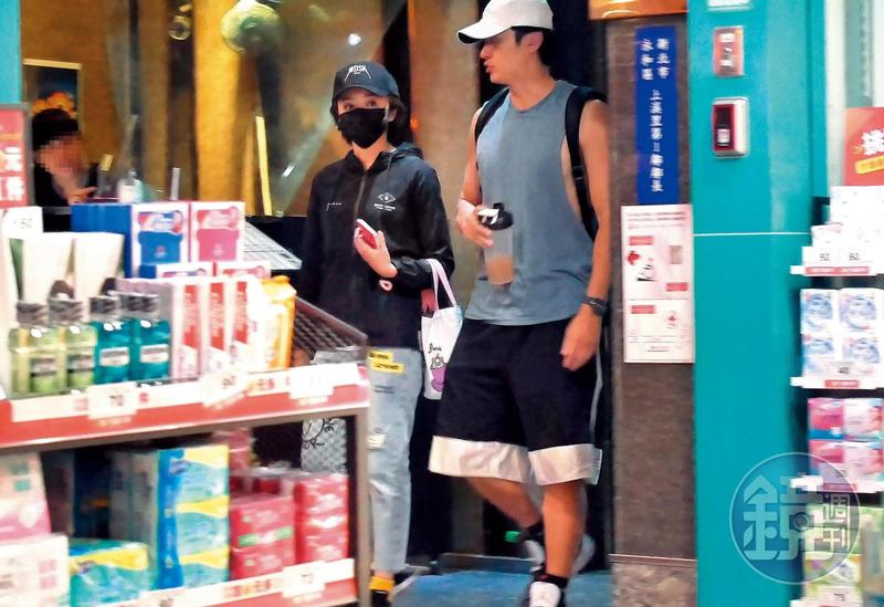 馬俊麟鬼祟跑健身房見王瞳　2人共進甜蜜宵夜