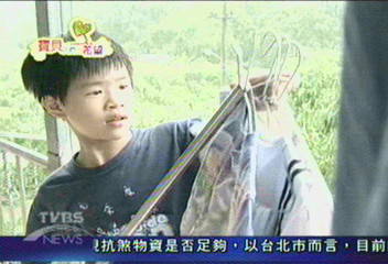 【寶貝我們的希望】父母失業打零工　孩子學費需金援