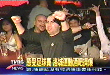 美式足球超級盃 洛城民眾也瘋狂