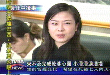 來不及完成乾爹心願　小潘潘淚潰堤