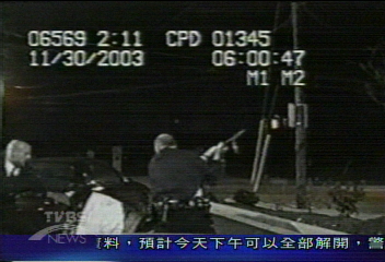美警痛毆嫌犯致死　蒐證帶曝光