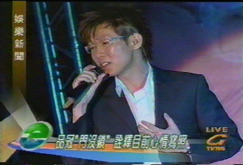 品冠發片門沒鎖 洋妞開心門