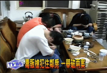 賓館緝毒 鄰房槍犯心虛逃逸被逮