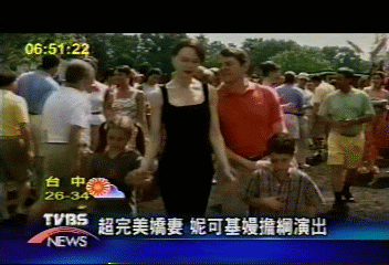 超完美嬌妻　妮可基嫚擔綱演出