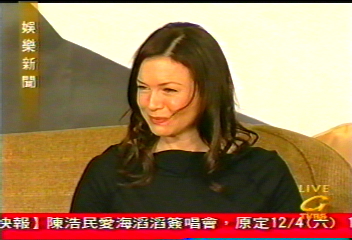 芮妮齊薇格 抱小熊會台灣媒體